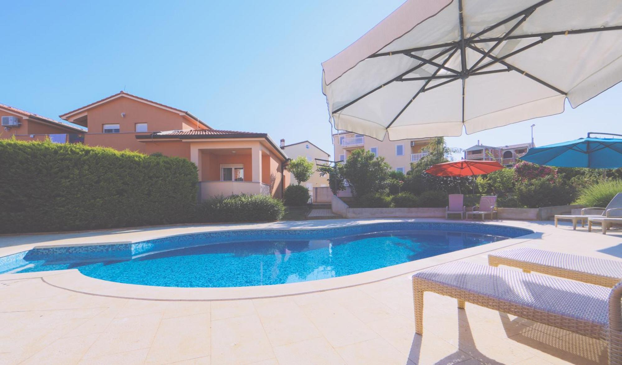 Apartments Meri Ližnjan Εξωτερικό φωτογραφία